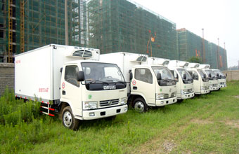 東風(fēng)多利卡4米冷藏車批量交付，疫苗、海鮮、冷飲專用冷藏車。